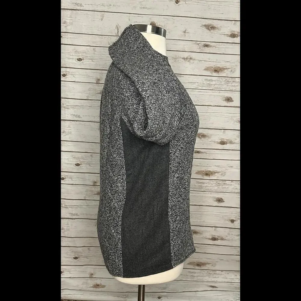 Banana Republic black white